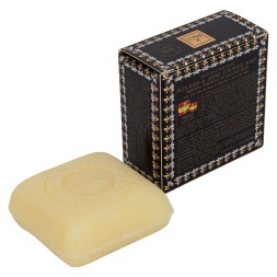 Натуральное мыло с Магнолией и Чёрной смородиной от Мадам Хенг 50 гр